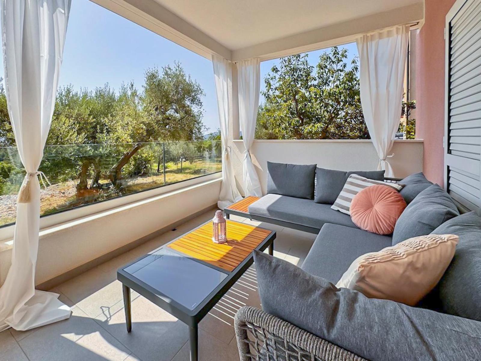 Studio Vesna With A Terrace And Sea View Rabac Bagian luar foto